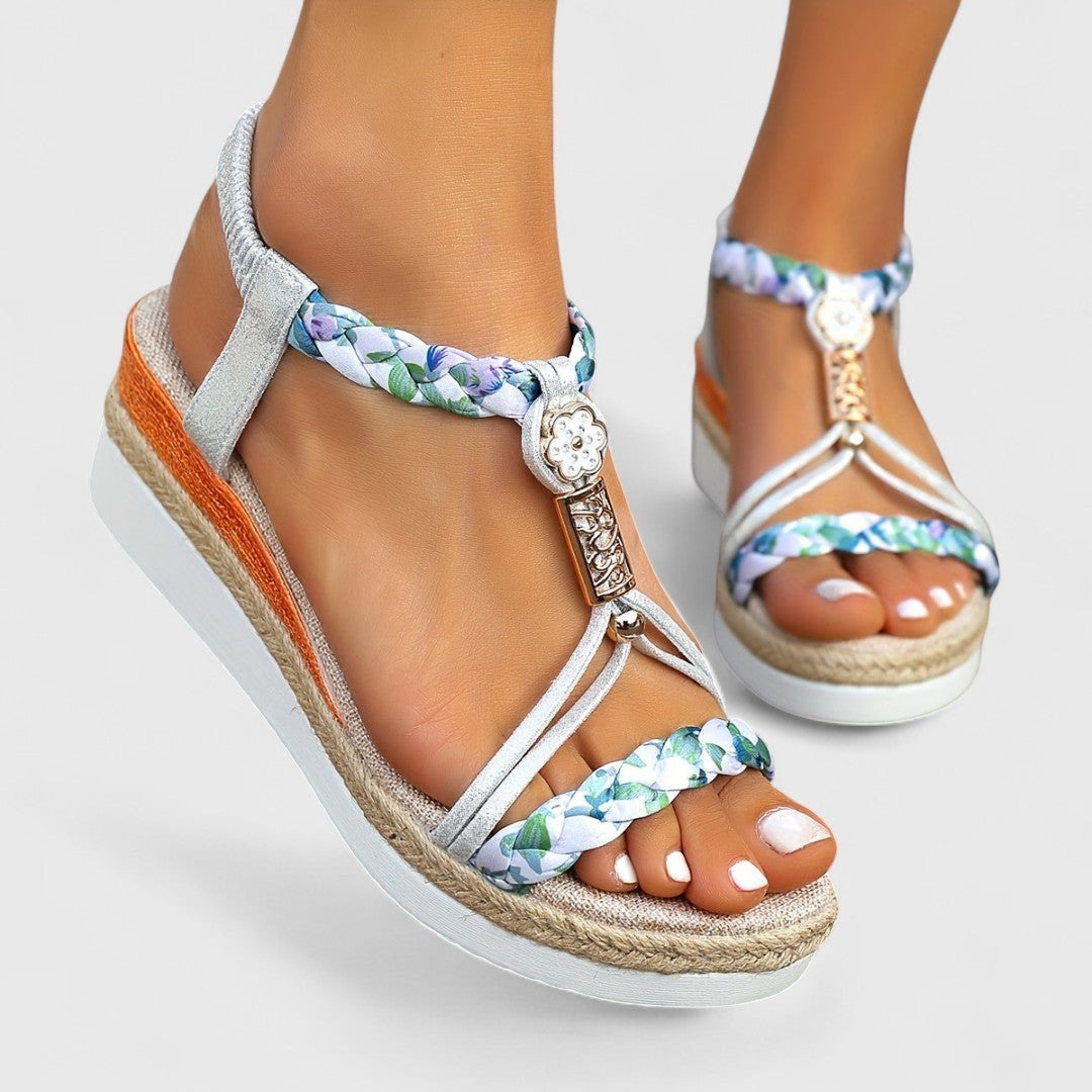 Lenka - Pohodlné sandály na klínku